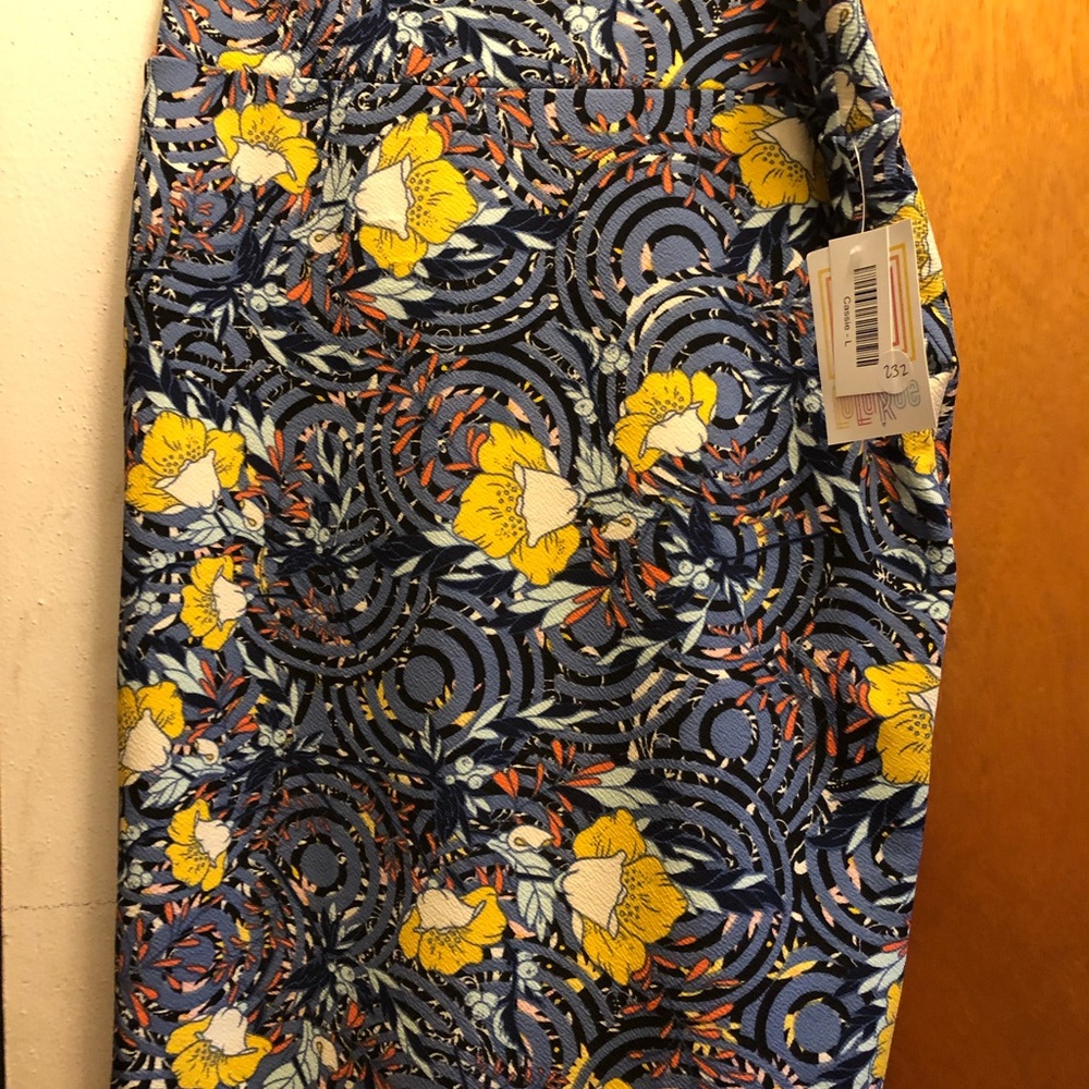 Cassie skirt